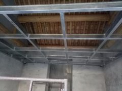 搭建阁楼楼梯二层夹层提供钢结构自建房服务