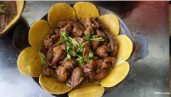 铁锅炖柴鸡的做法 铁锅炖柴鸡的制作