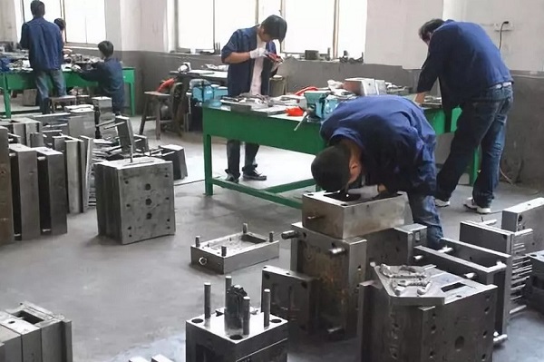 杭州模具设计培训数控编程培训CAD机械制图培训塑胶模具培训